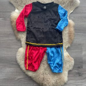 Salecombinatie Pak + Muts + Kraag